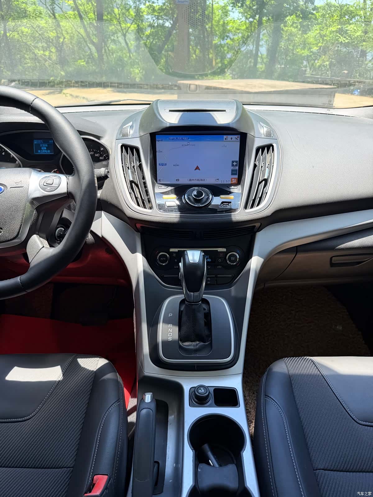 Ford Kuga, 2015 16