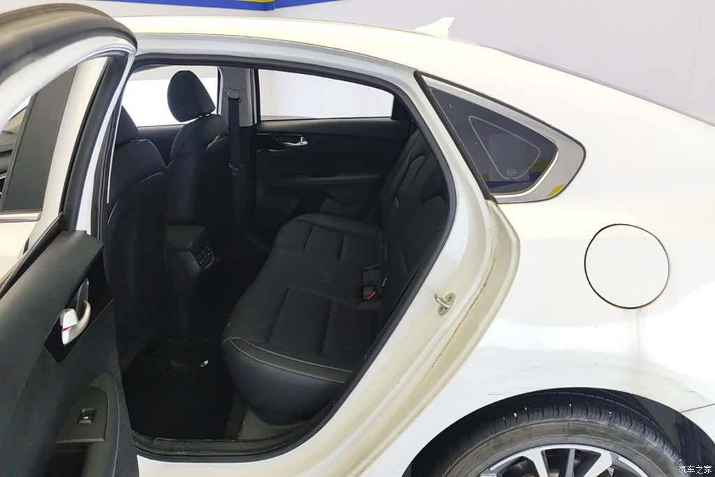 Kia K3, 2021 11