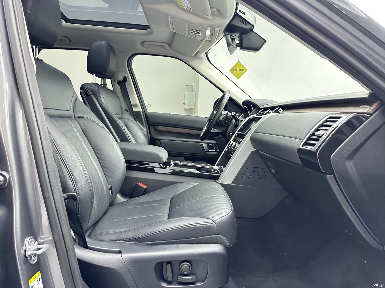 Land Rover Discovery, 2018 11