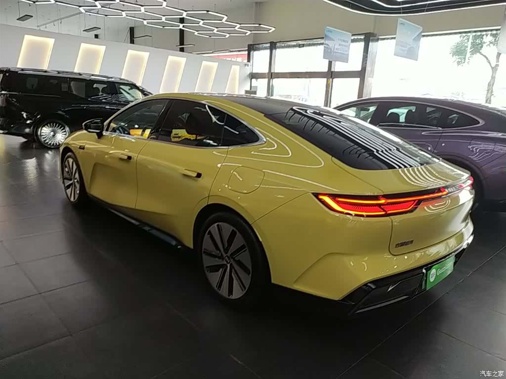 Geely E8, 2024 все фото