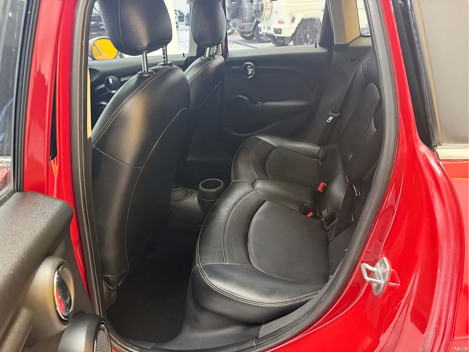 Mini ONE, 2016 8