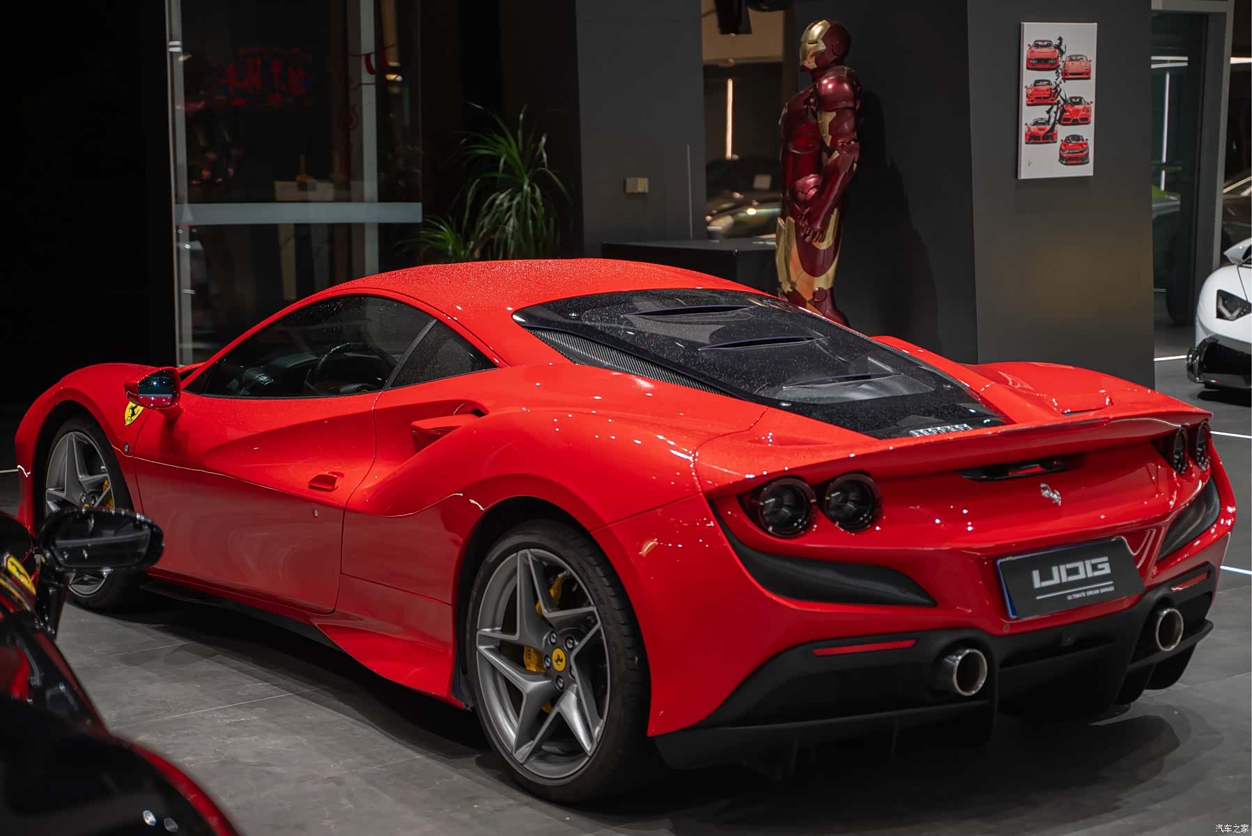 Ferrari F8, 2020 8