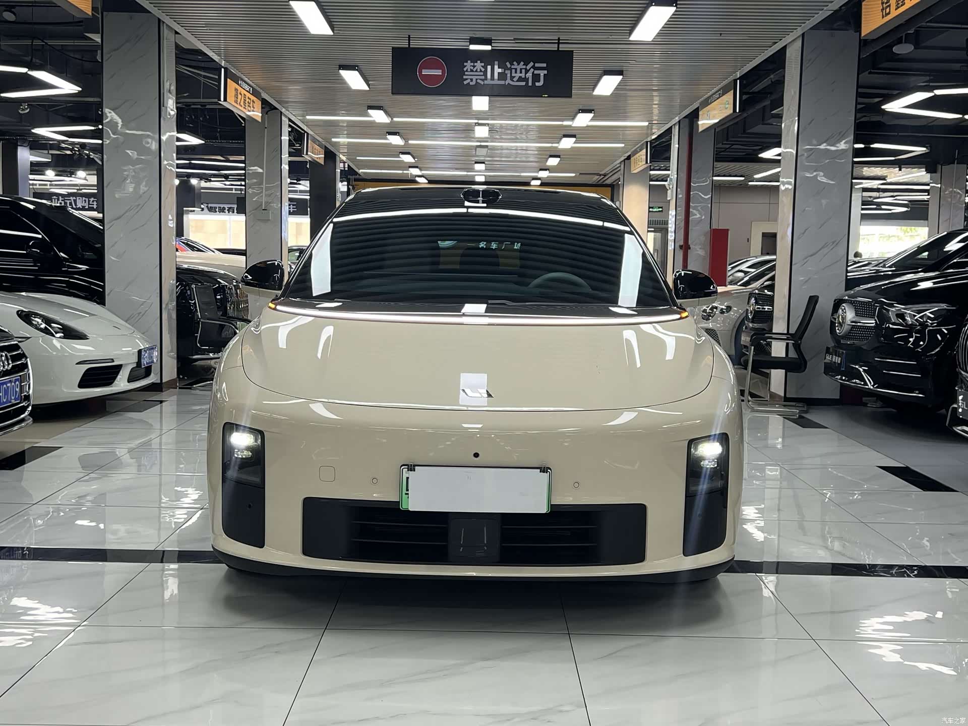 Li Auto i6, 2026 1