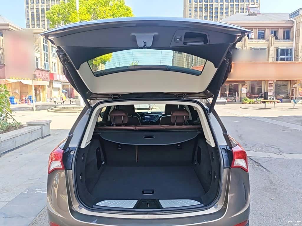 Buick Envision Plus, 2019 19