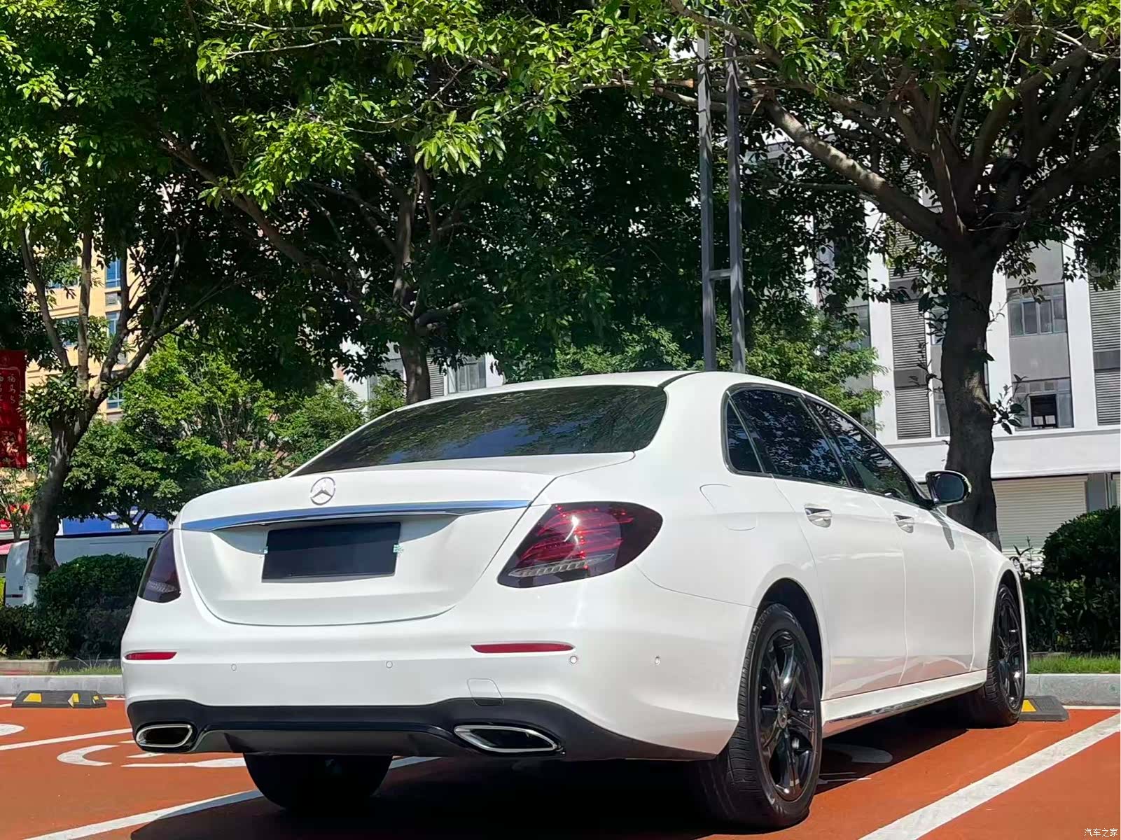 Mercedes-Benz E-Class, 2018 9