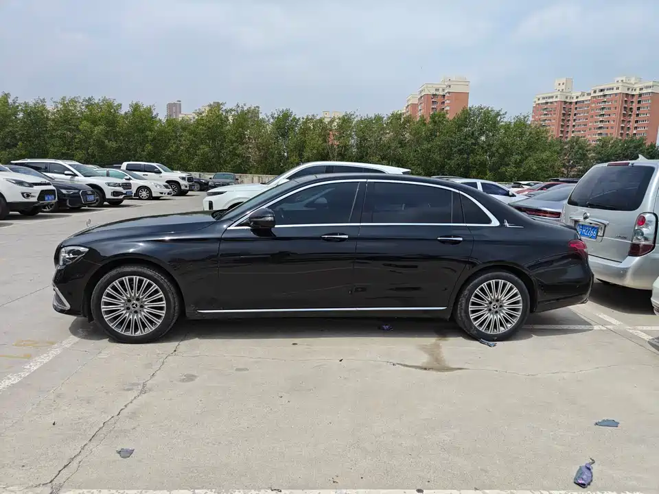 Mercedes-Benz E-class Mercedes-Benz E-class