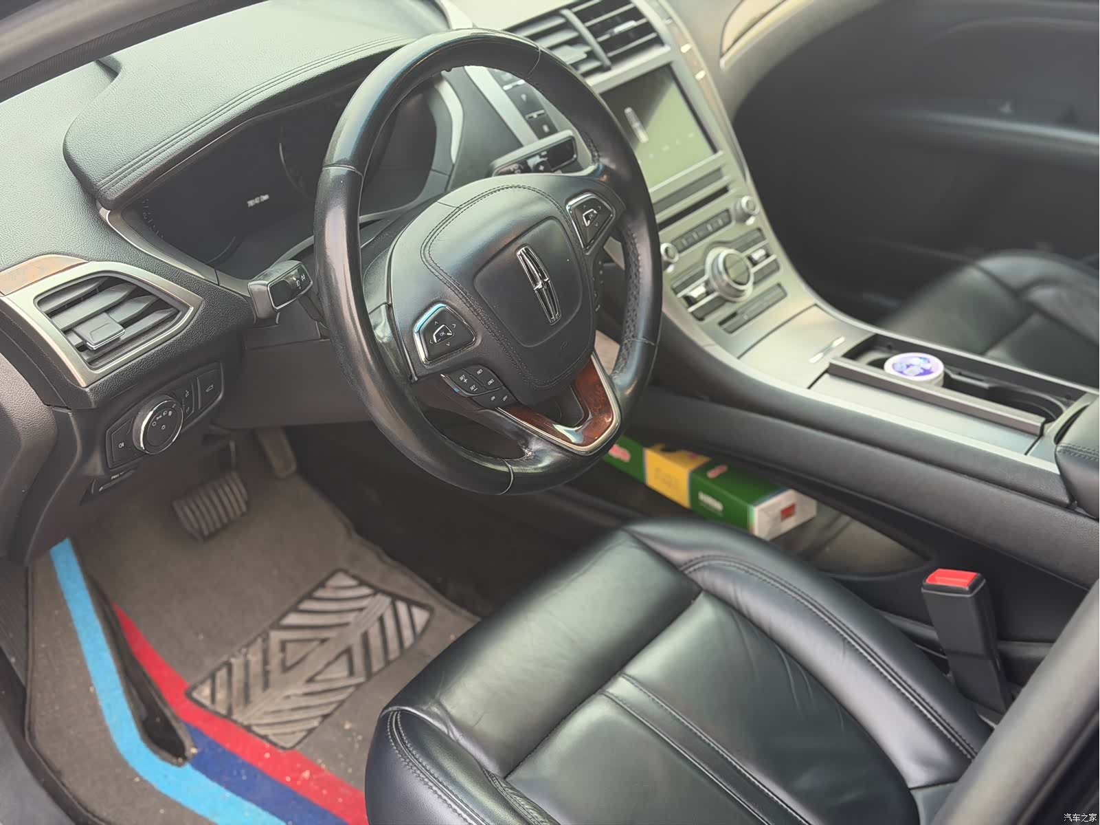 Lincoln MKZ, 2018 8