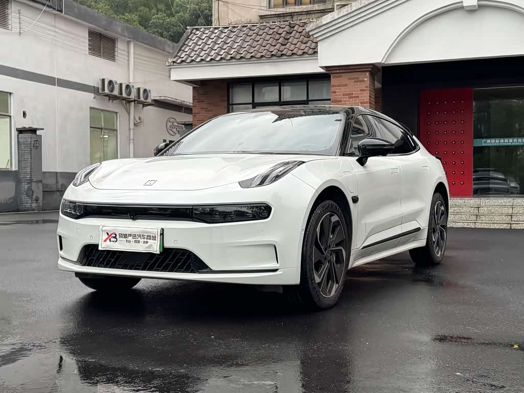 Zeekr 001