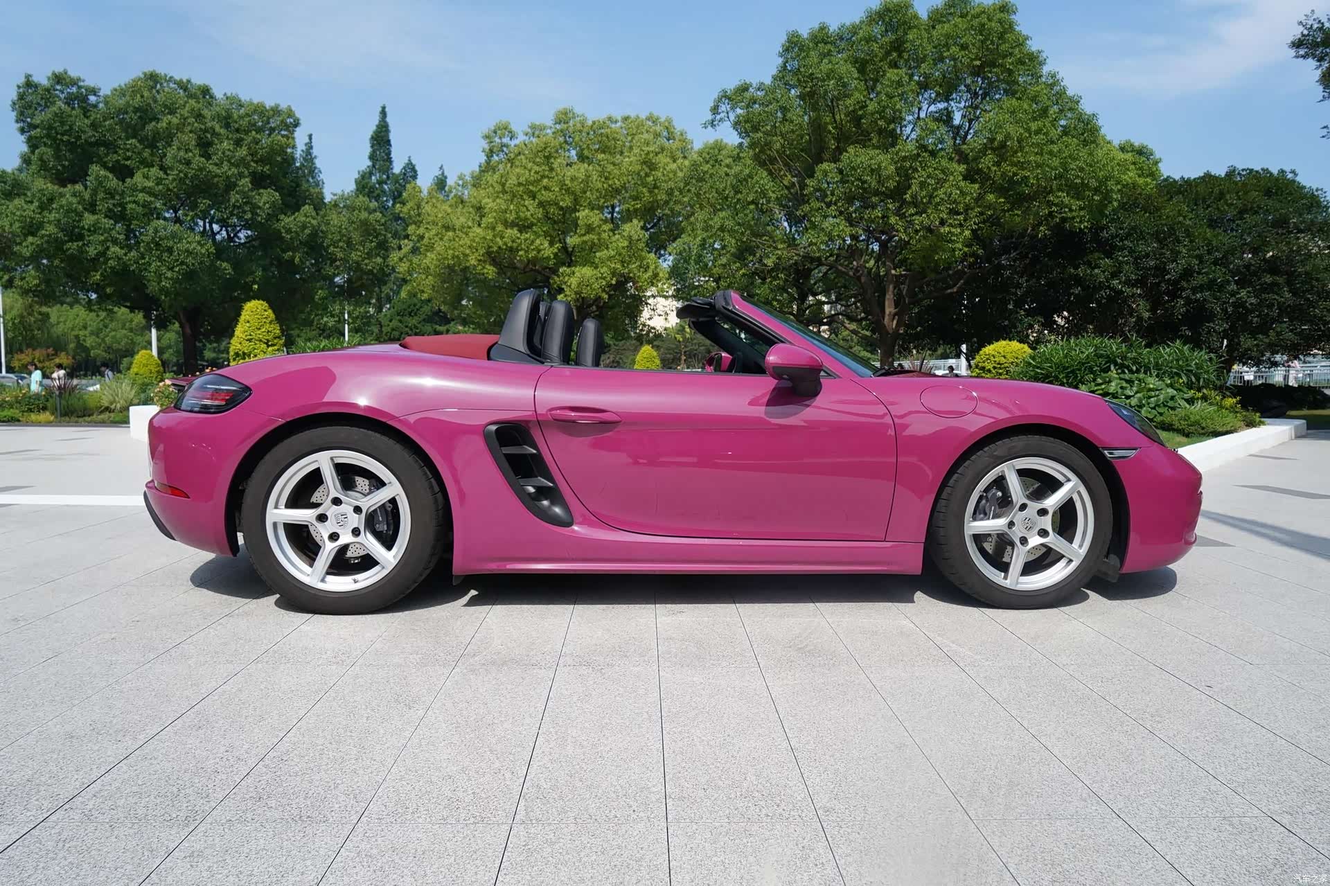 Porsche Boxster, 2024 13
