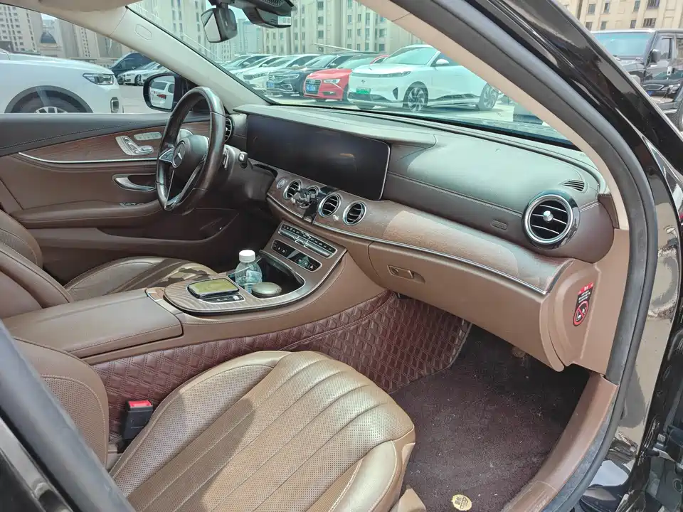 Mercedes-Benz E-class Mercedes-Benz E-class
