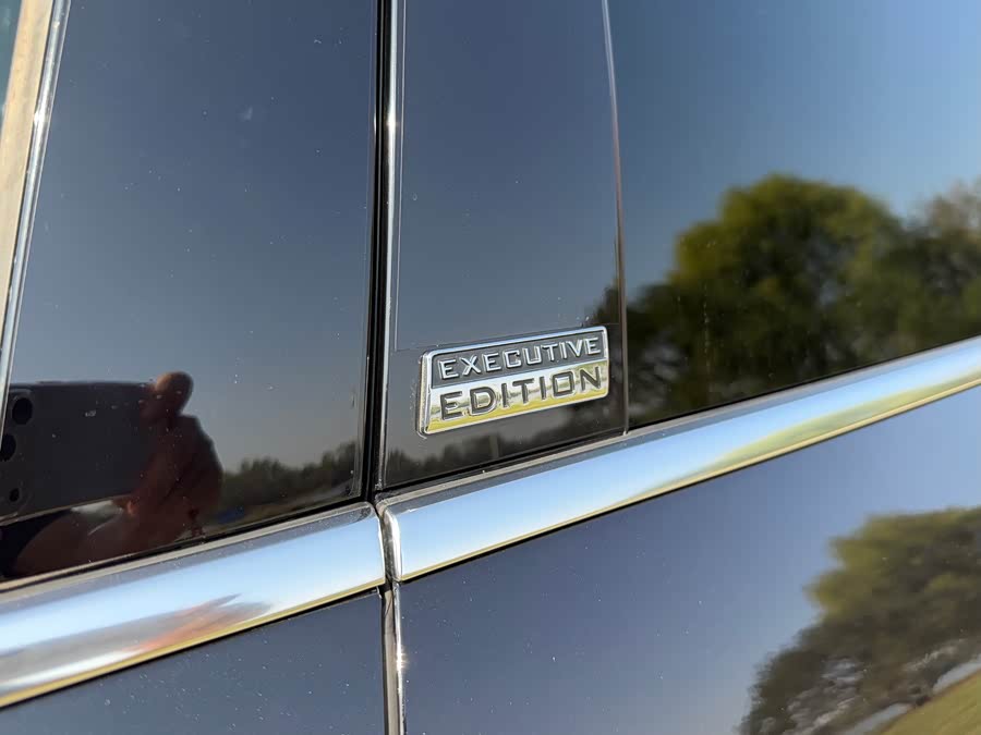 Volkswagen Touareg 2018, фото 6