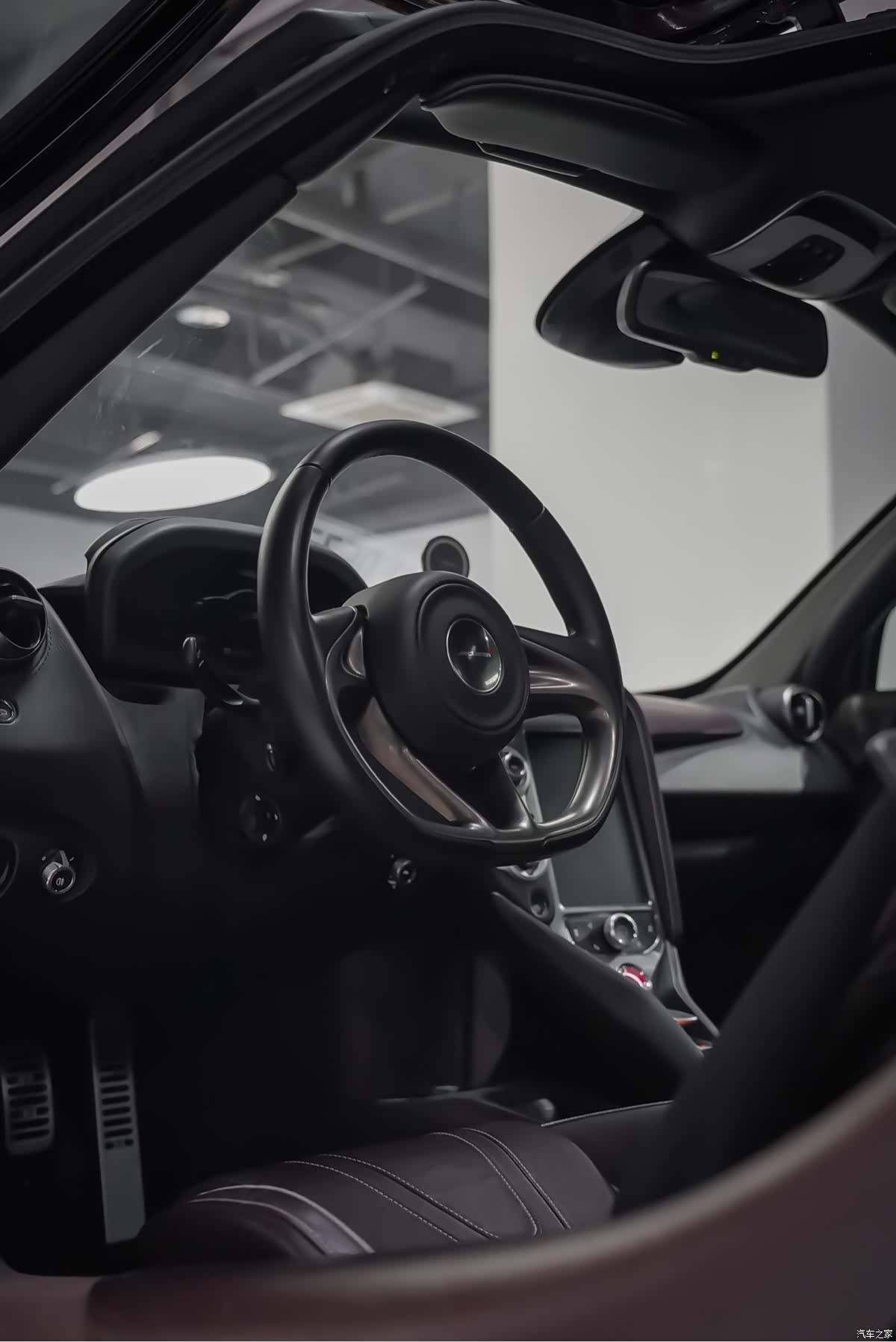 McLaren 720S, 2019 8