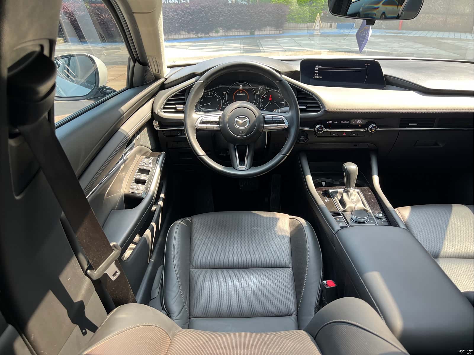 Mazda Mazda3, 2021 10