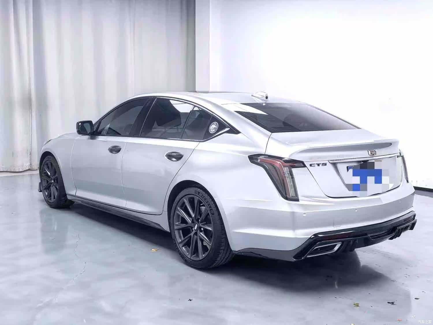 Cadillac CT5, 2021 все фото