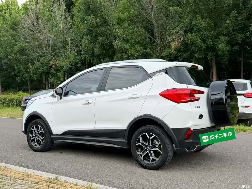BYD Yuan, 2022 все фото