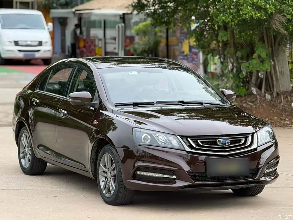 Geely Emgrand, 2017 3