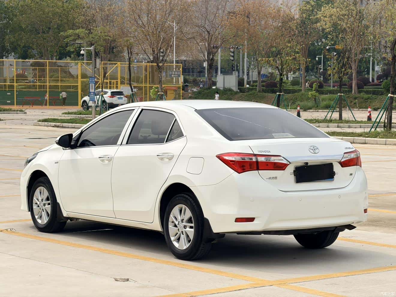 Toyota Corolla, 2017 все фото