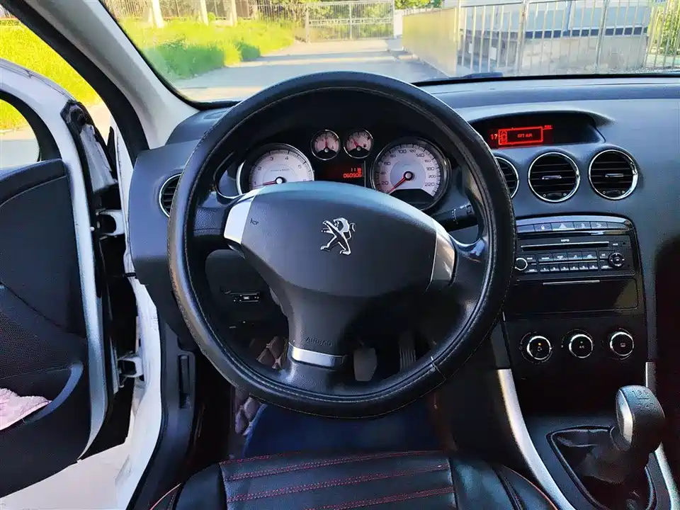 Peugeot 408 Peugeot 408