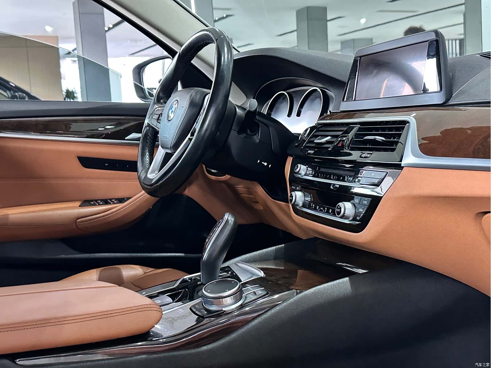 BMW 5 Series, 2018 7