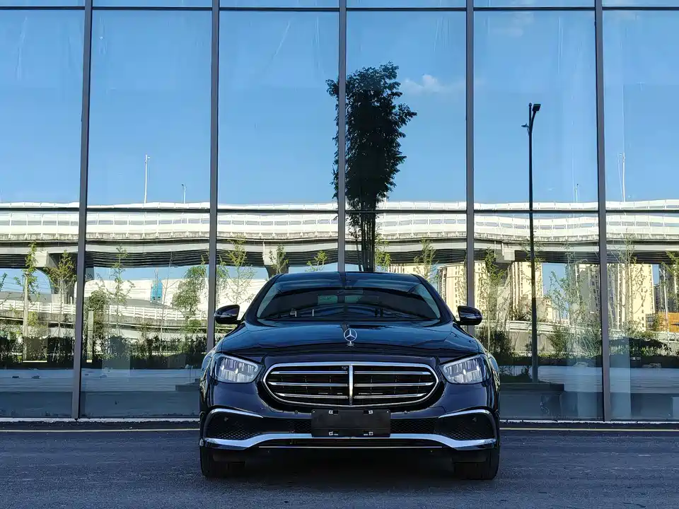 Mercedes-Benz E-class Mercedes-Benz E-class