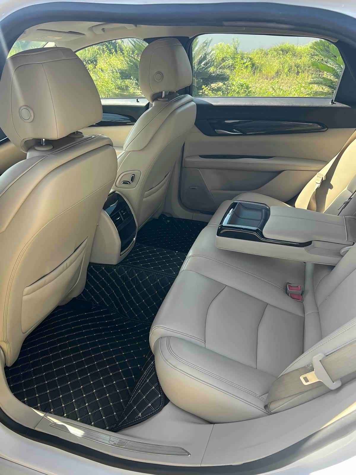 Cadillac CT6, 2018 8