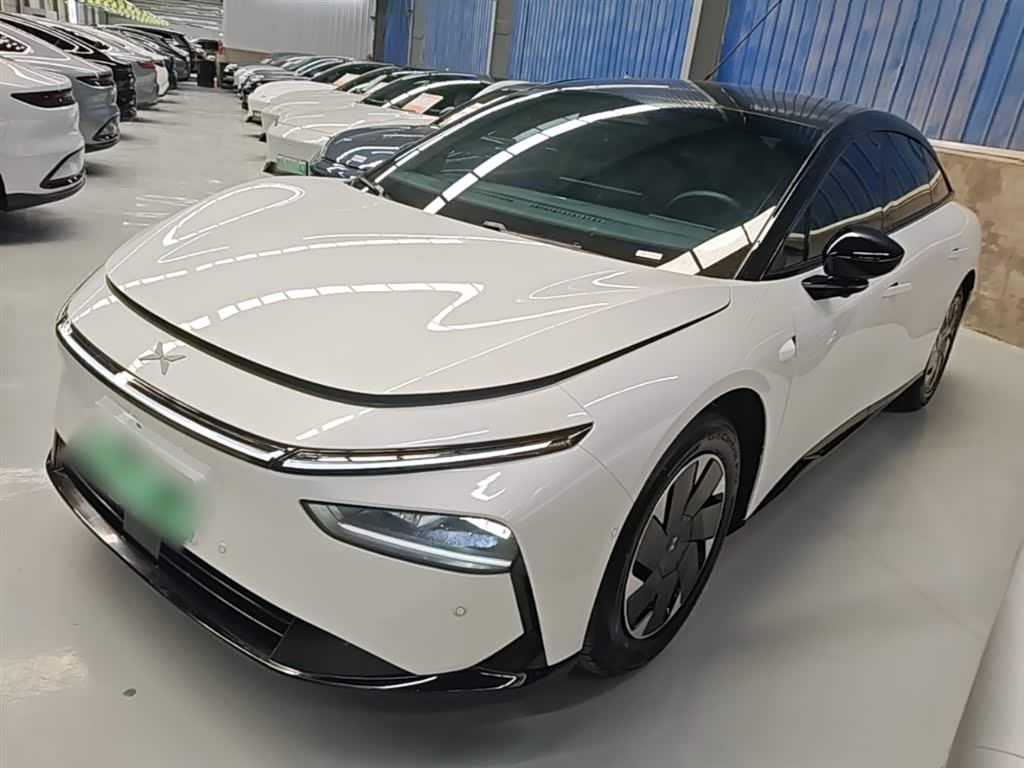 XPENG P7+