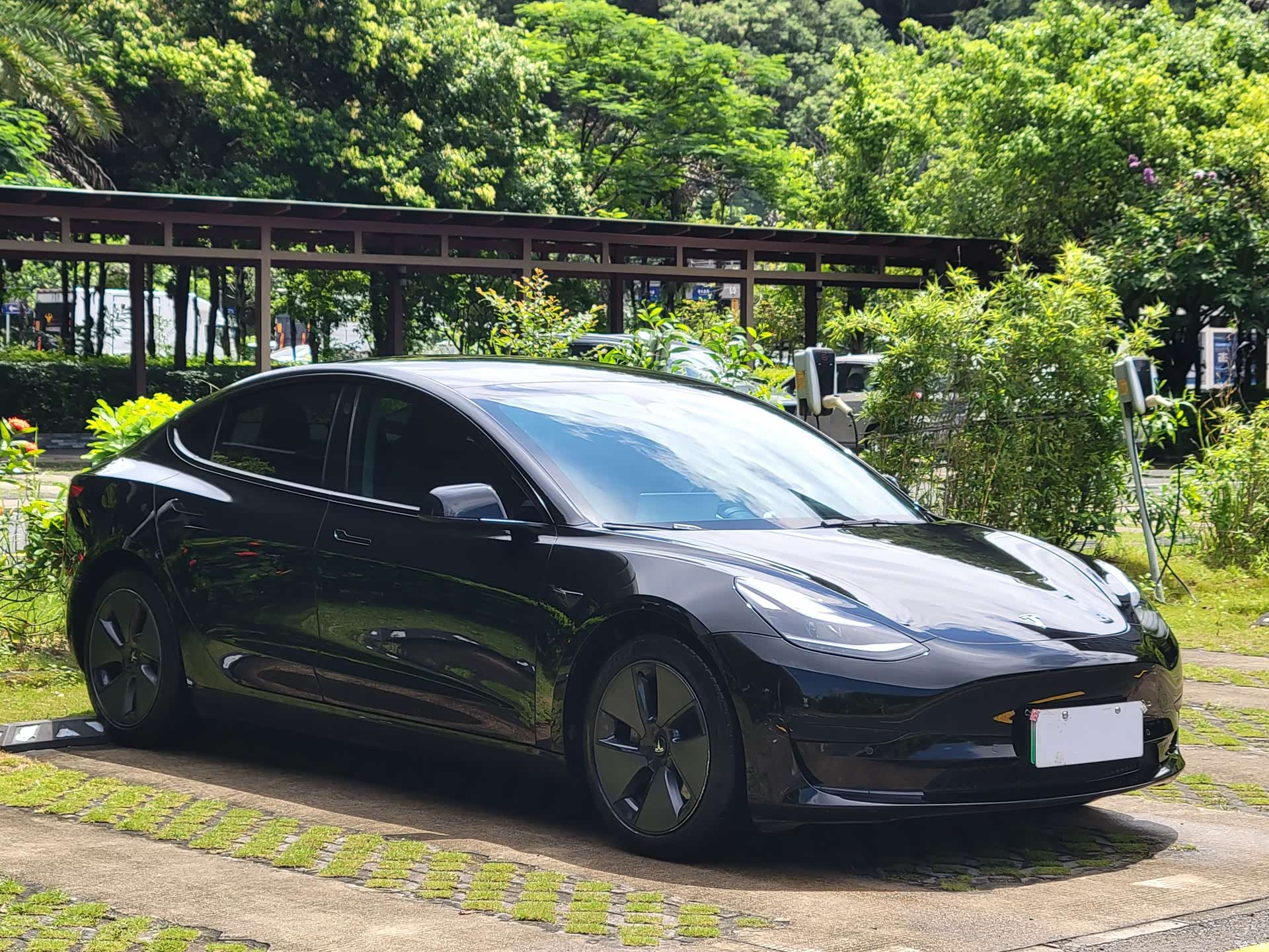 Tesla Model 3, 2022 3