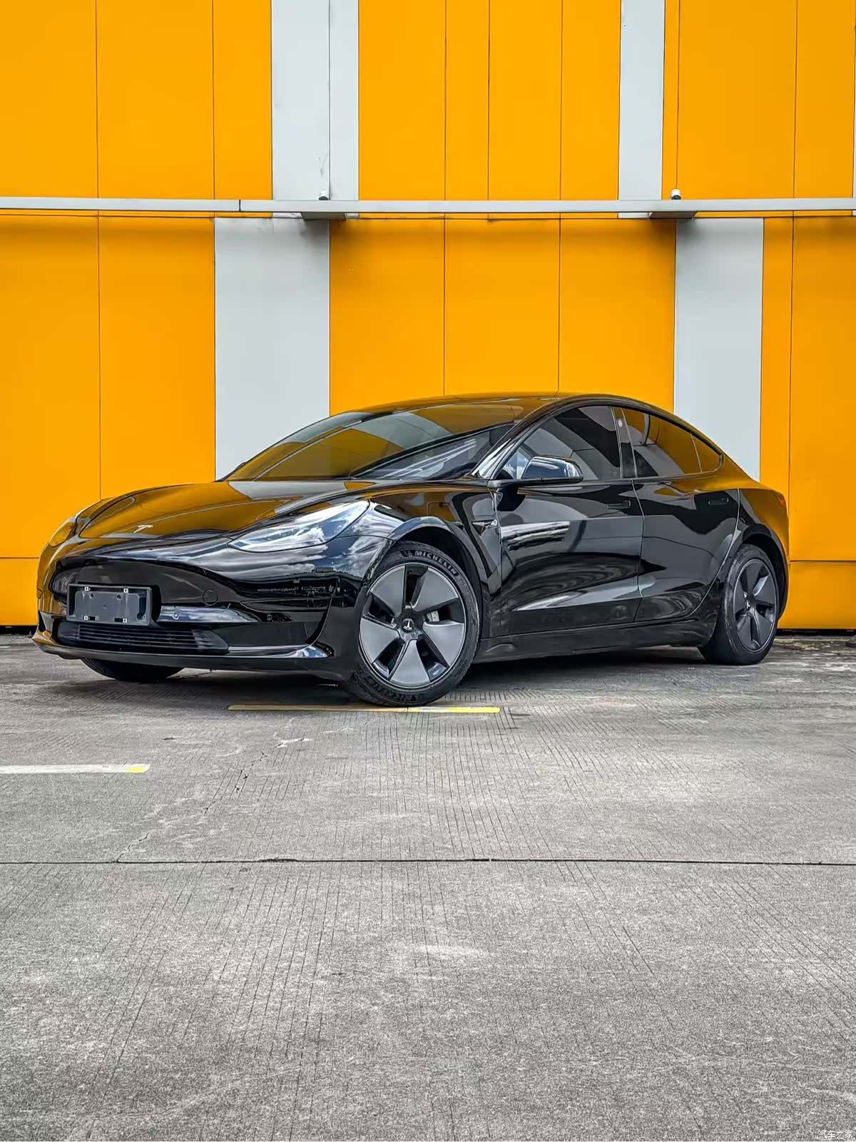 Tesla Model 3, 2021 1