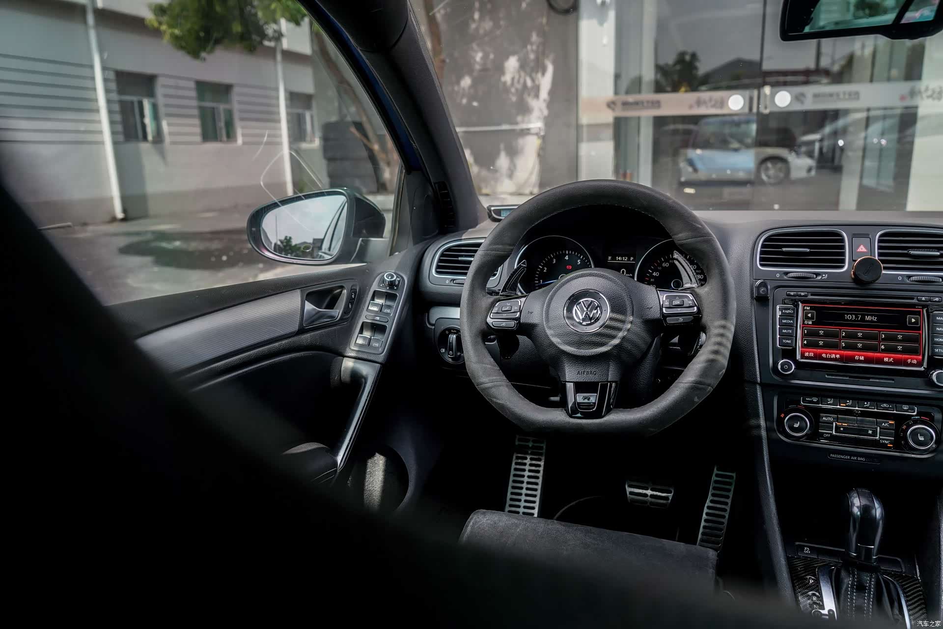 Volkswagen Golf, 2014 14