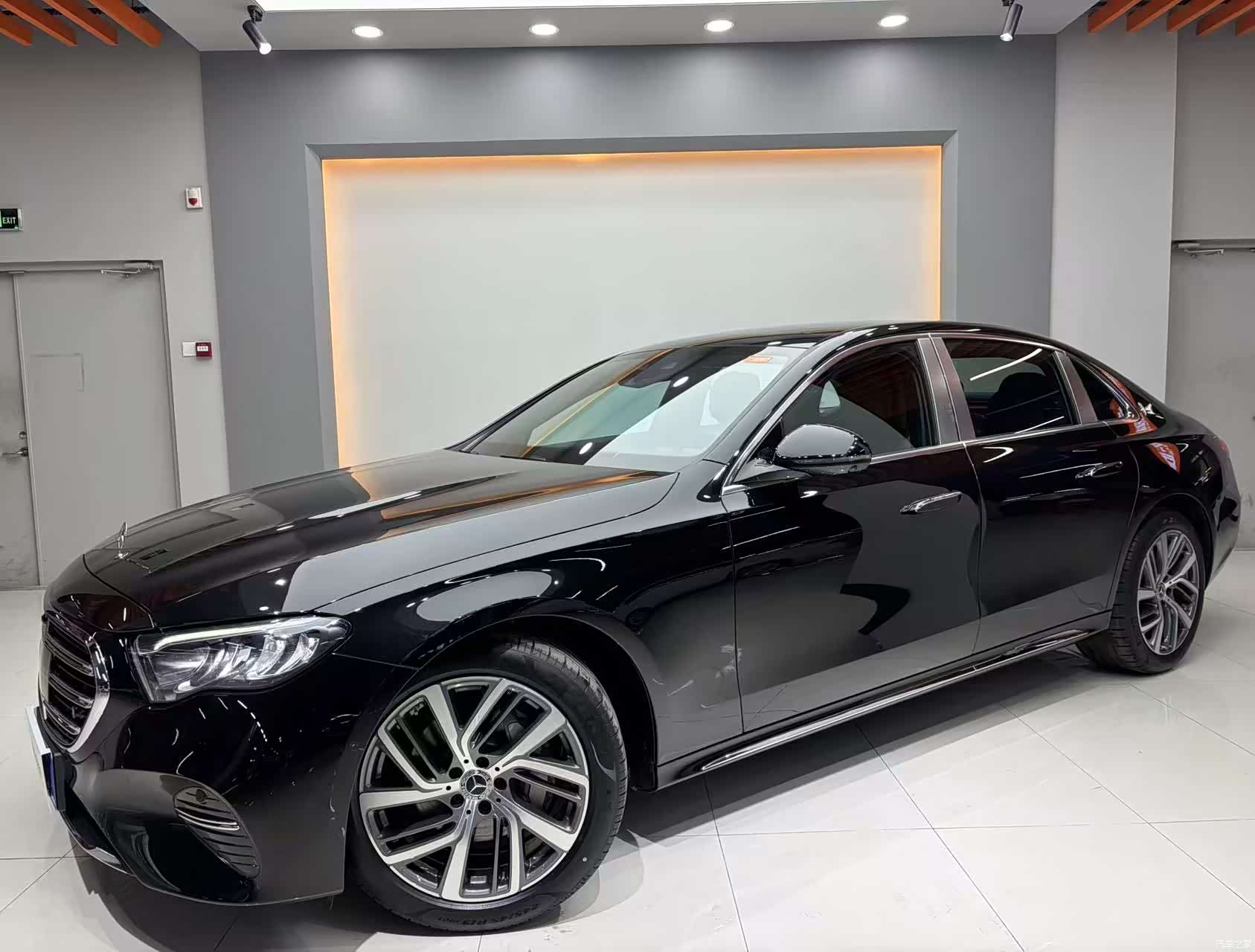 Mercedes-Benz E-Class, 2024 1