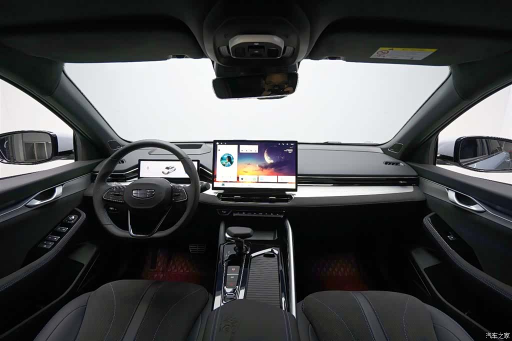 Geely Preface, 2025 12