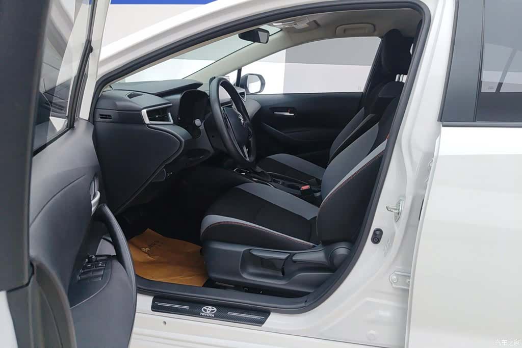 Toyota Corolla, 2023 9