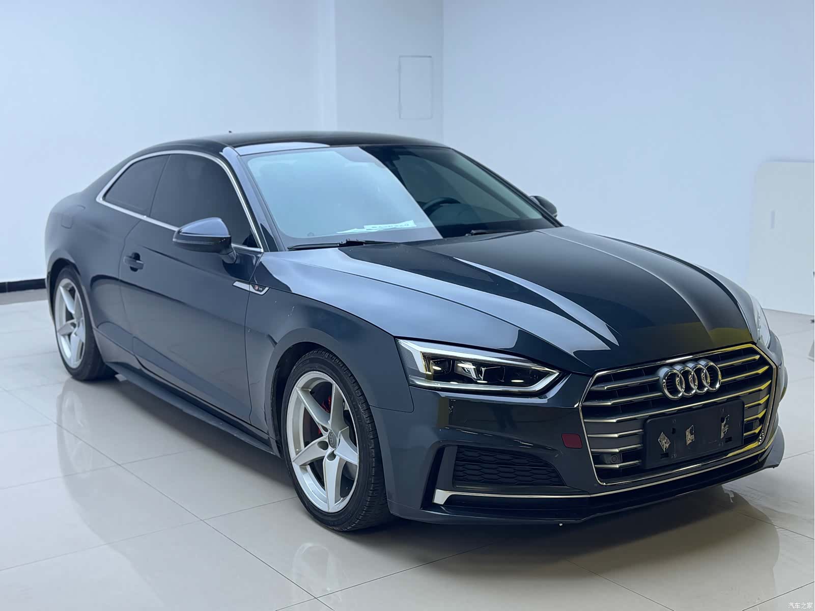 Audi A5, 2019 3