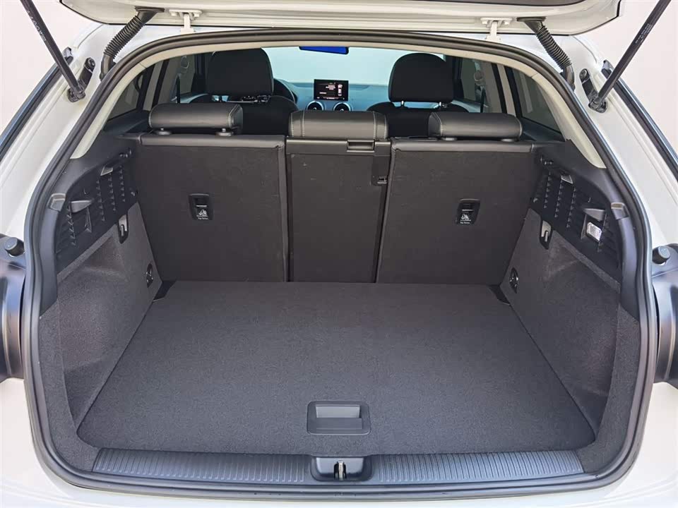 Audi Q2L Audi Q2L