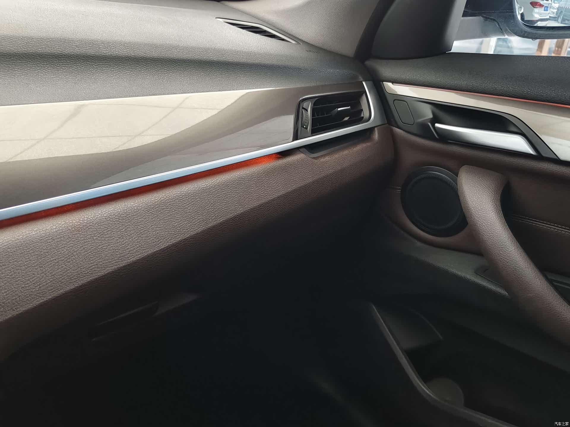 BMW X1, 2018 12