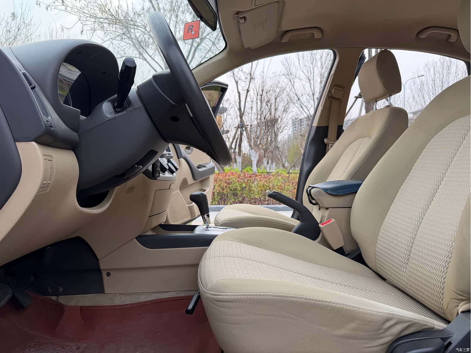 Hyundai GL, 2010 7