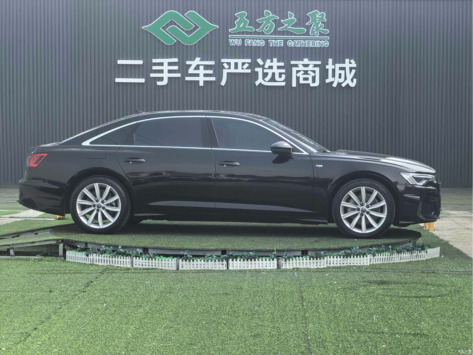 Audi A6L, 2021 3