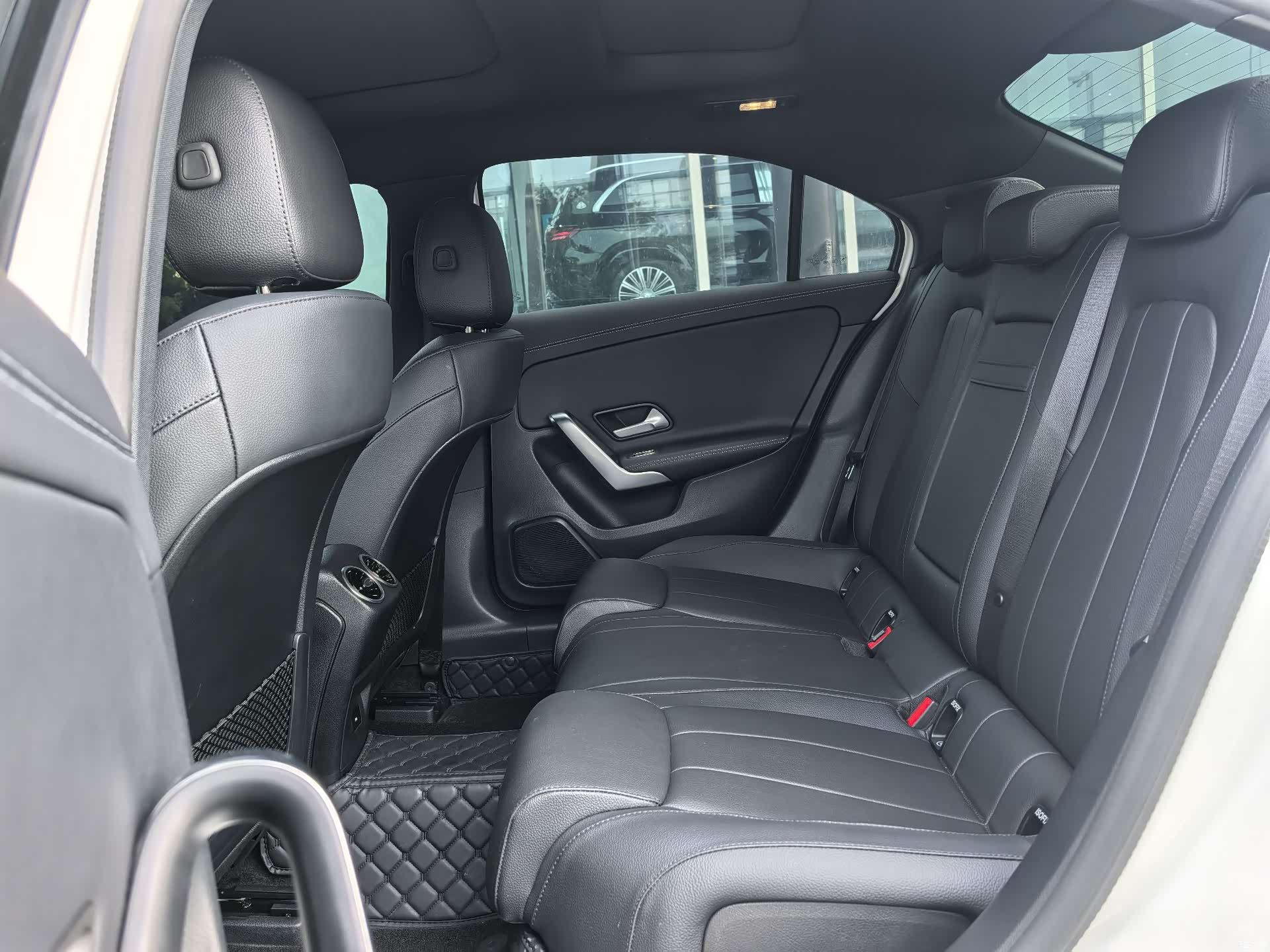 Mercedes-Benz A-Class, 2023 9