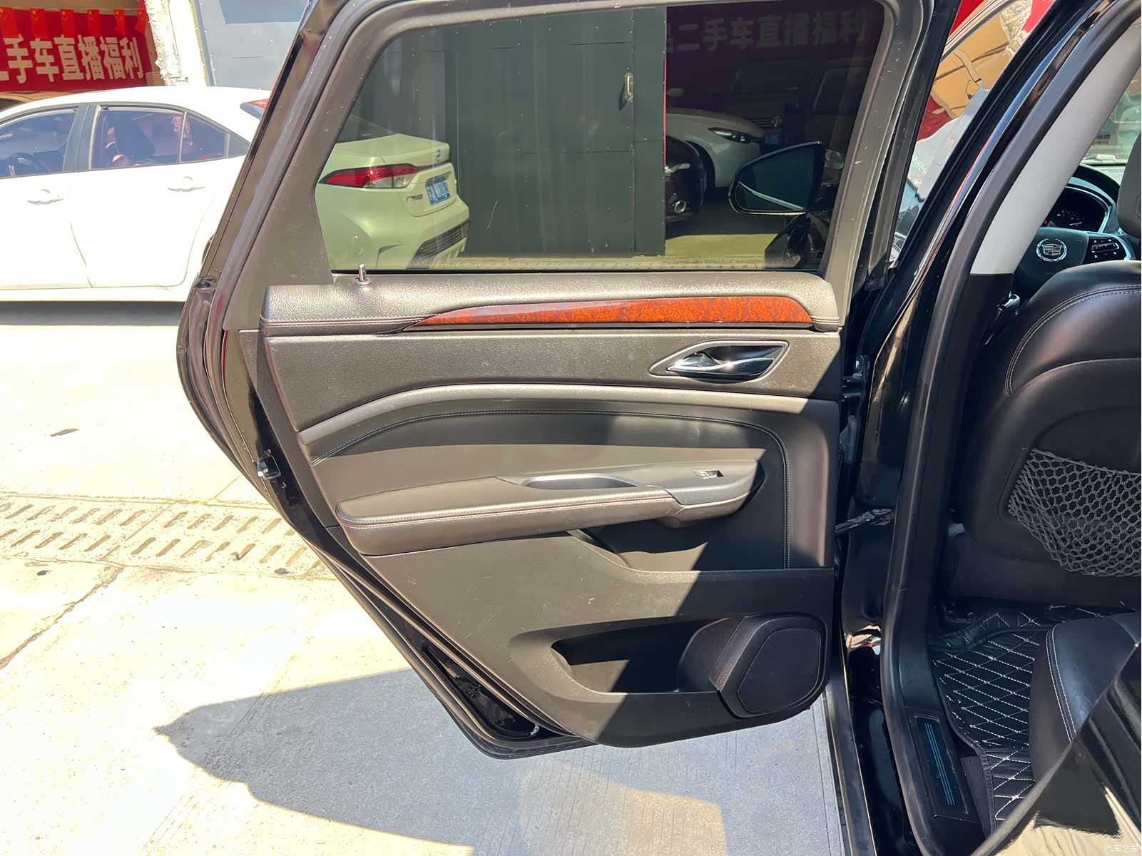 Cadillac SRX, 2014 11
