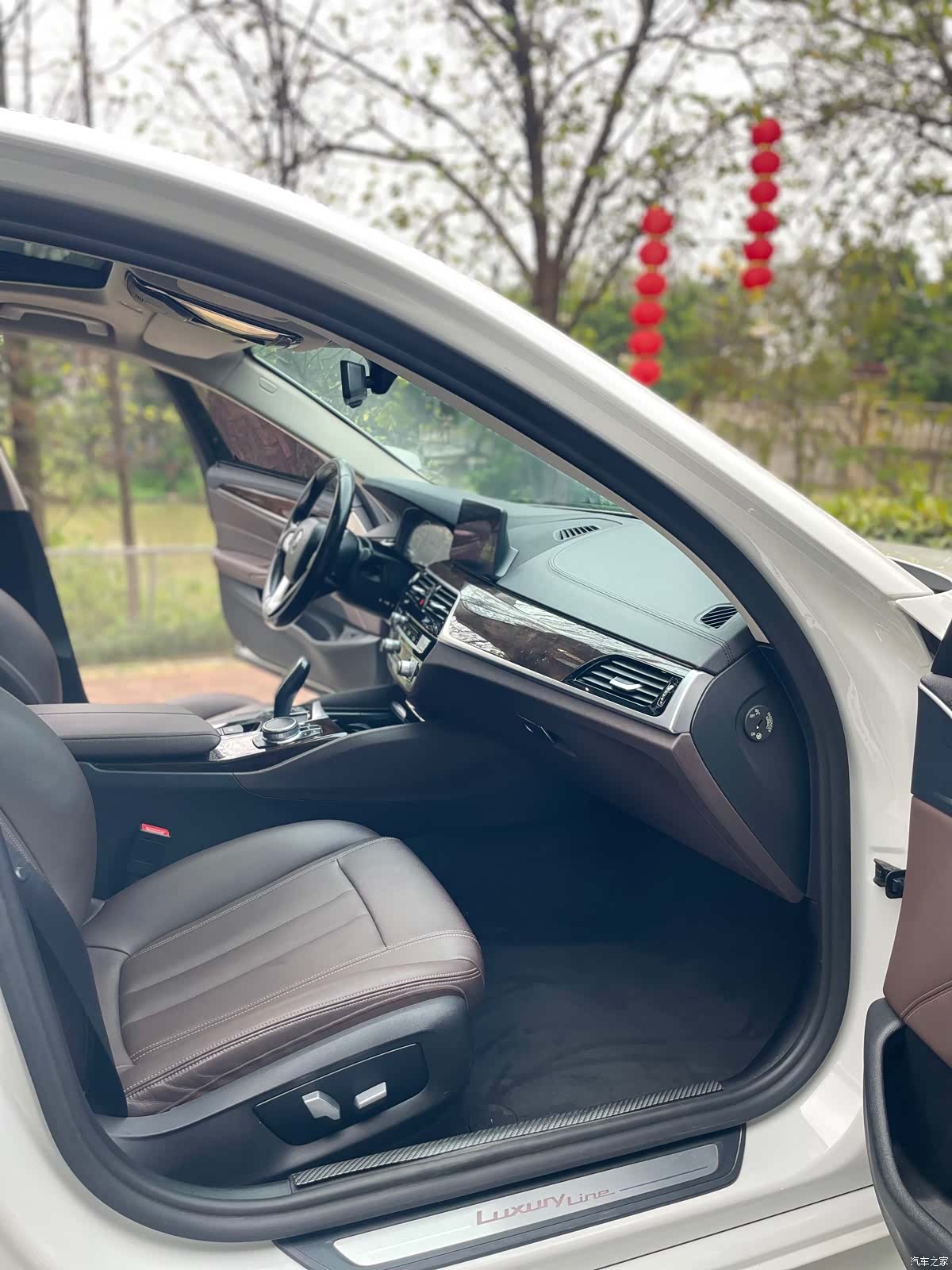 BMW 5 Series, 2019 8