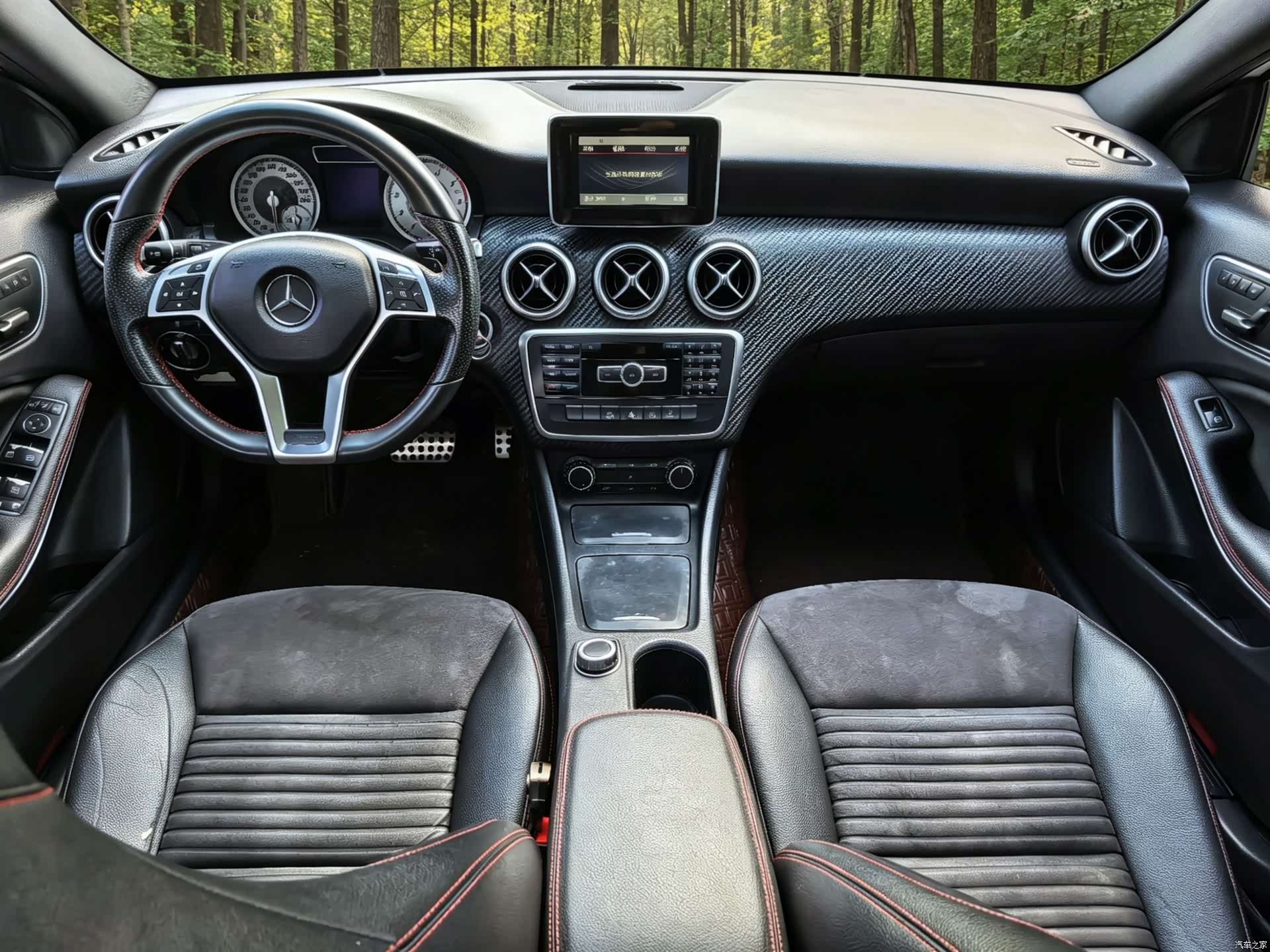 Mercedes-Benz A-Class, 2016 13