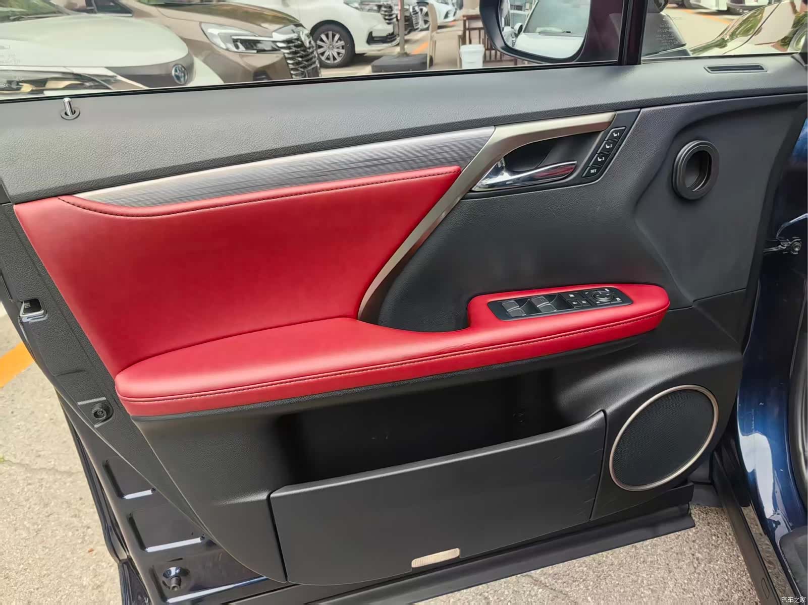 Lexus RX, 2019 23