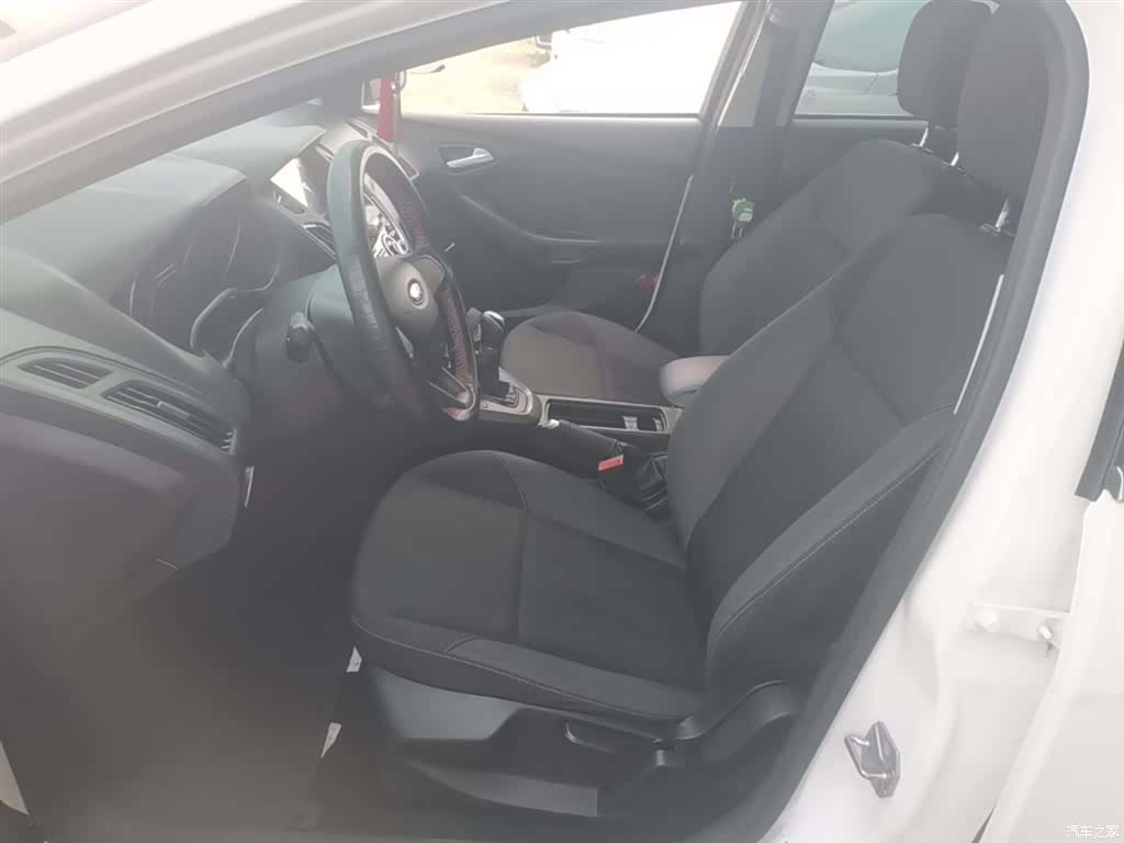 Ford Focus, 2017 15