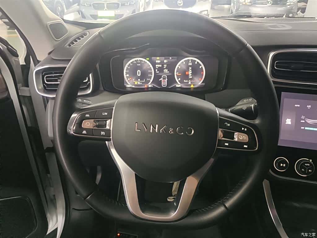 Lynk & Co 01, 2020 11