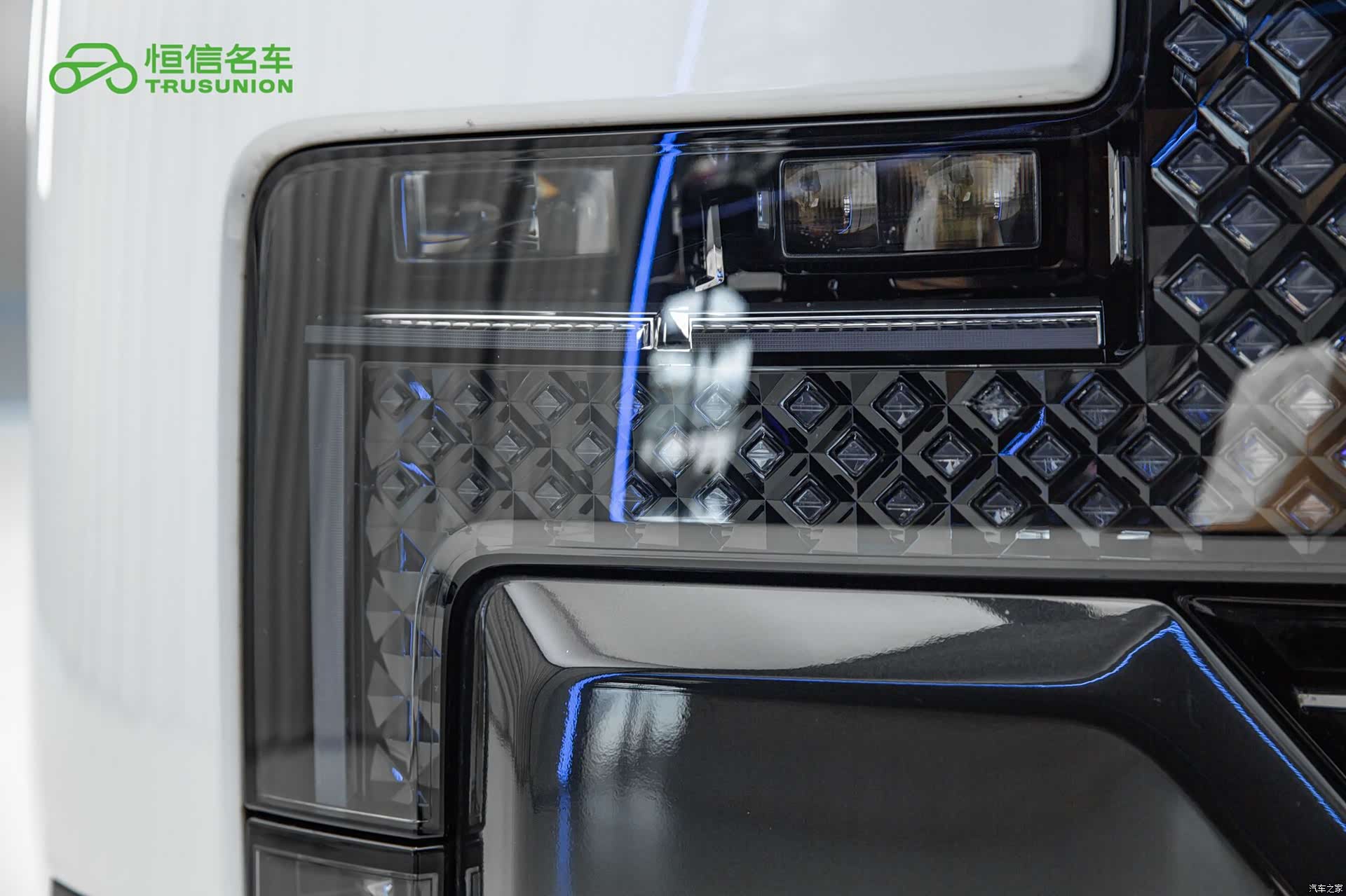 Yangwang U8, 2026 12