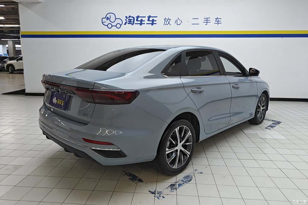 Geely Emgrand, 2024 3