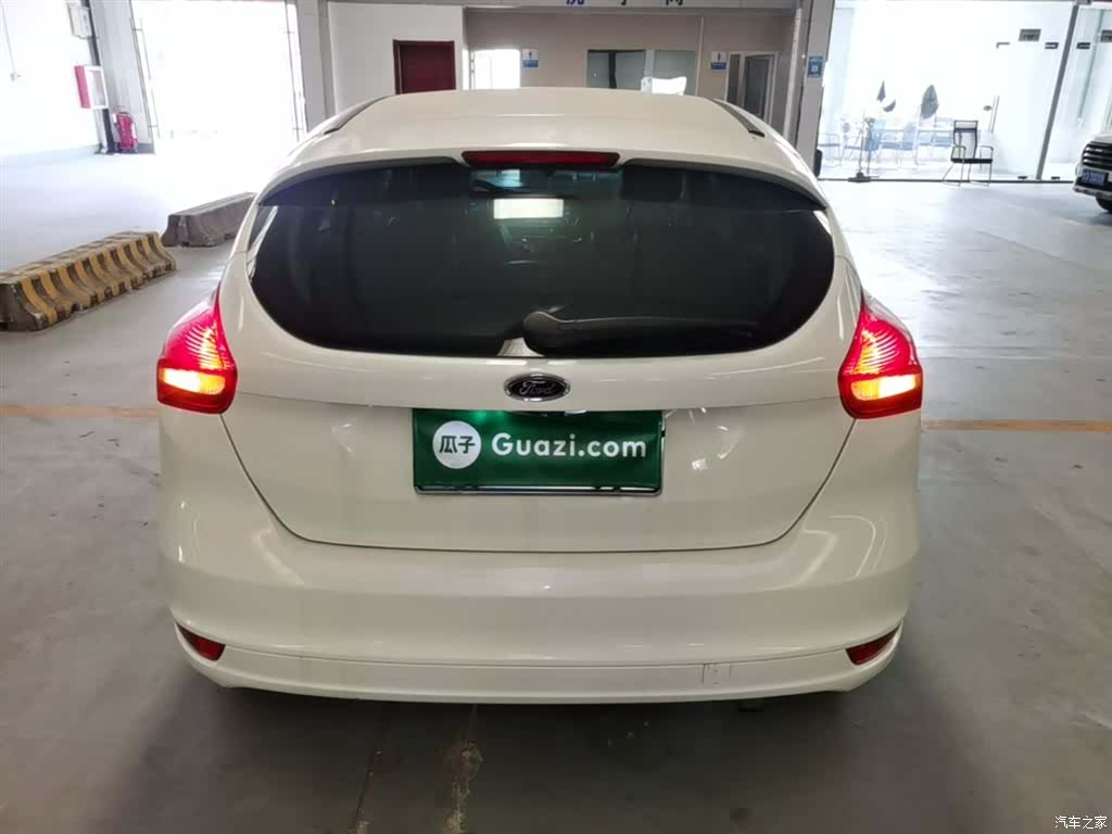 Ford Focus, 2018 6