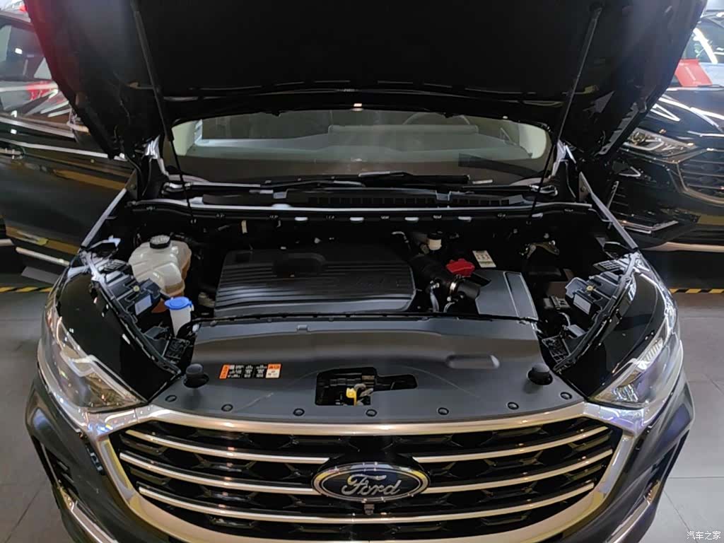 Ford Edge, 2022 20