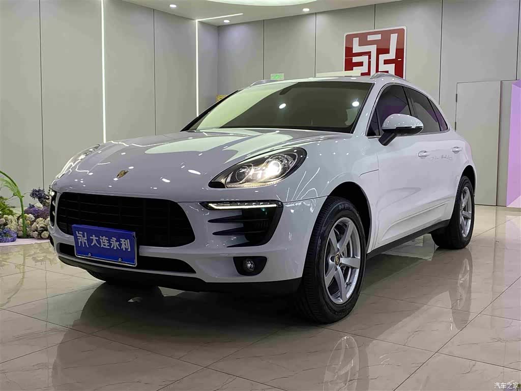 Porsche Macan, 2017 1