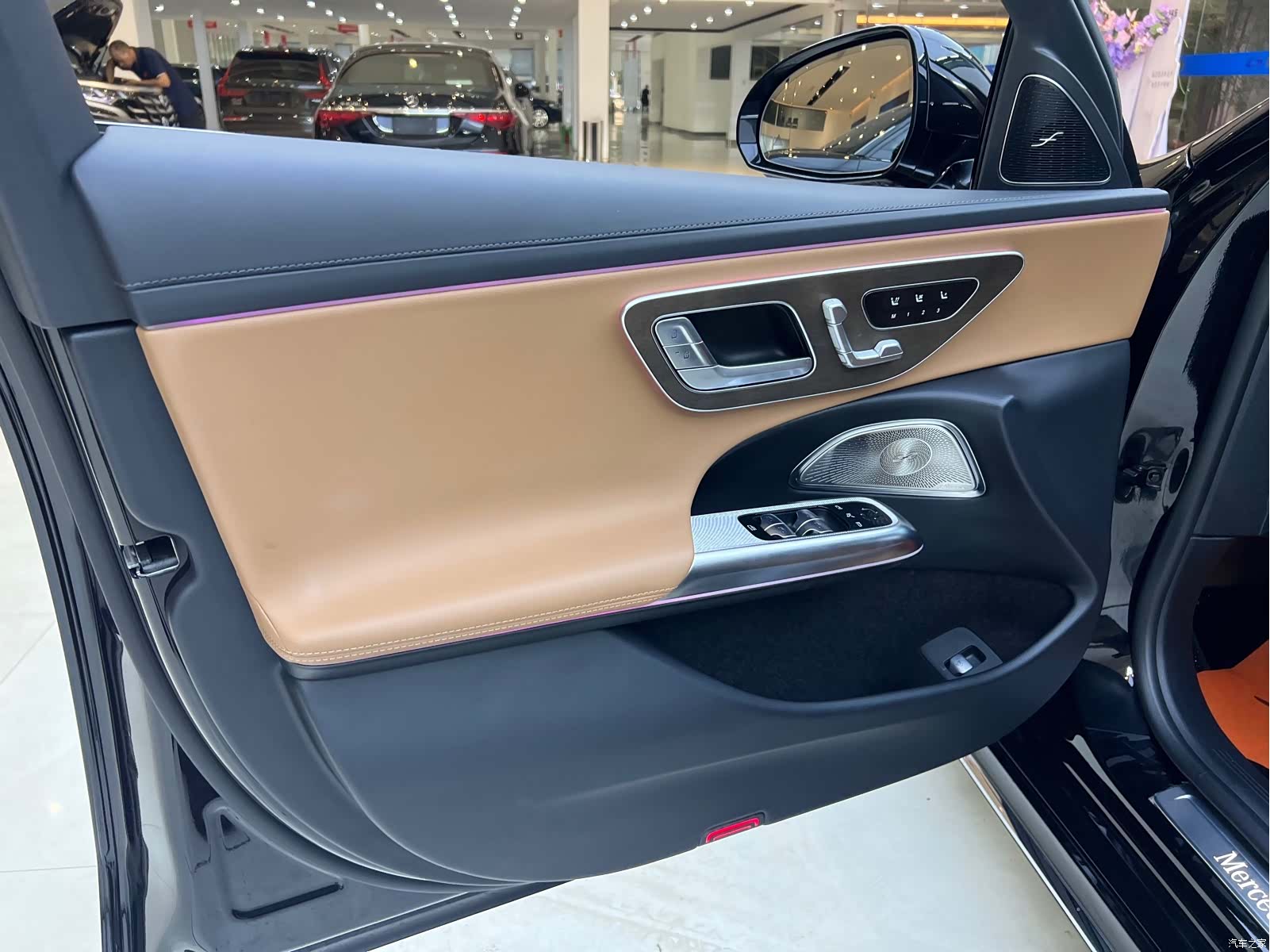 Mercedes-Benz E-Class, 2024 7